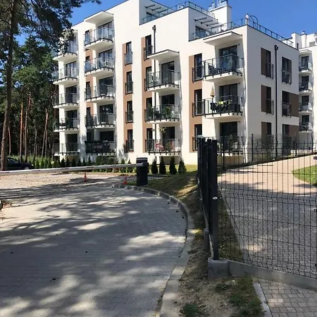 Apartament Business & Living No 91 Nad Zalewem W Cedzynie, Hala Garazowa Cedzyna Exterior foto